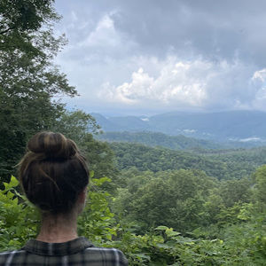 Meet your Posher, Priscilla